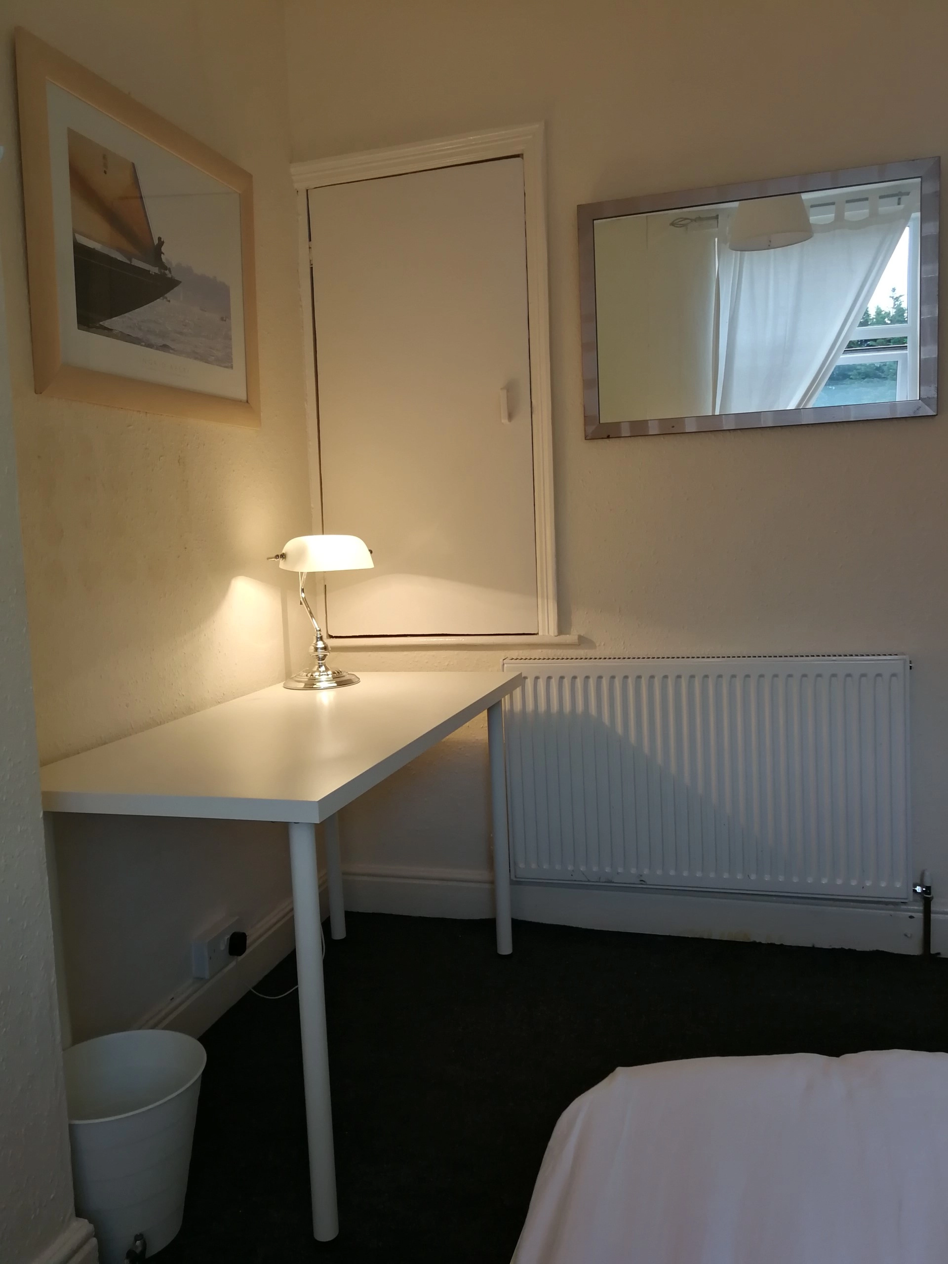 Claude Street: 4 bed, 2 Bathrooms Student NG7 2LA - Image 1